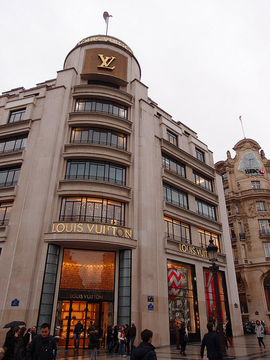 Boutique Louis Vuitton